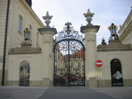 Historische Fassaden - Erneute historischen Fassade Primatialpalast in Warschau